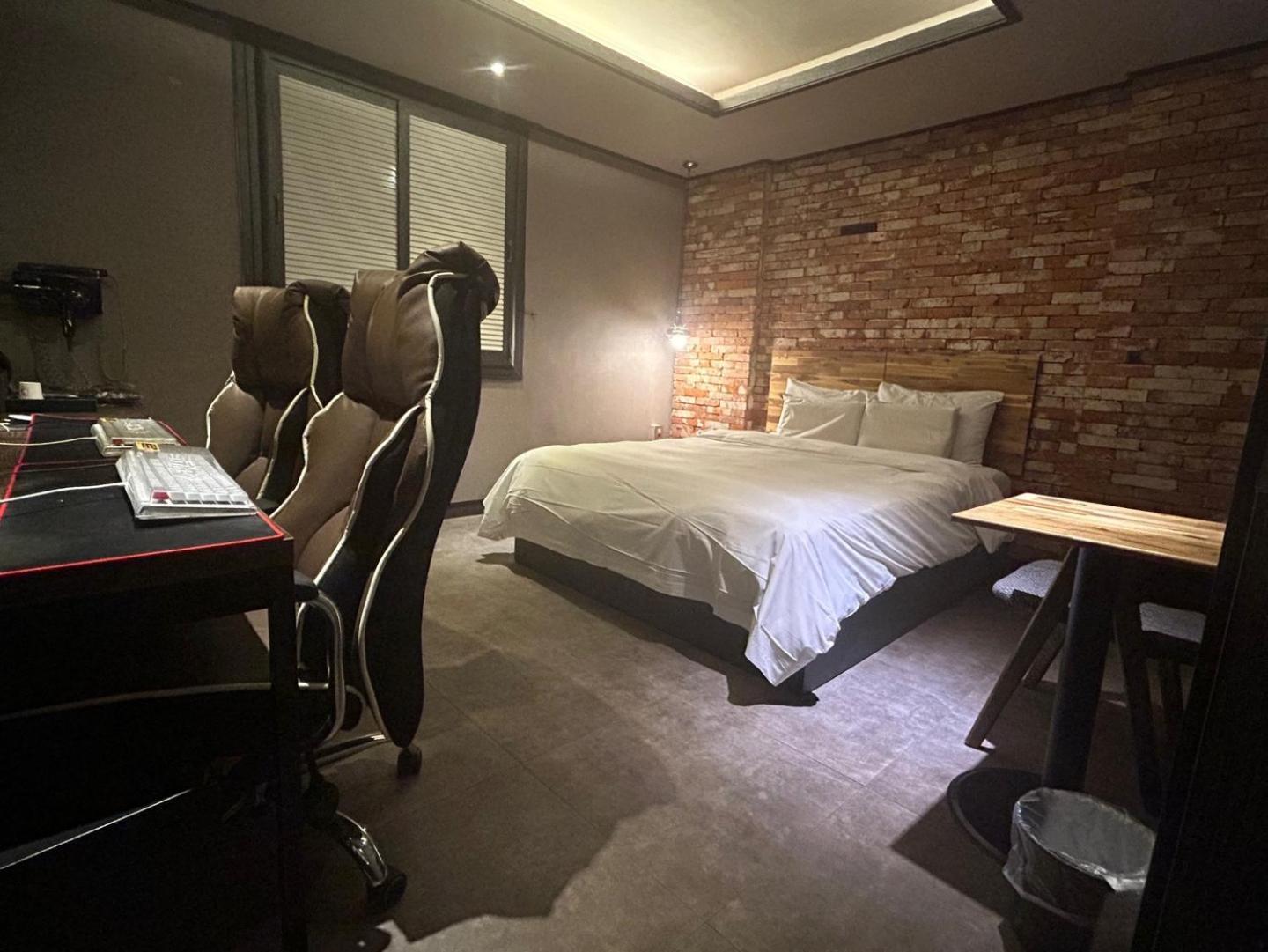 Hotel Parfe Cheonan Exterior photo