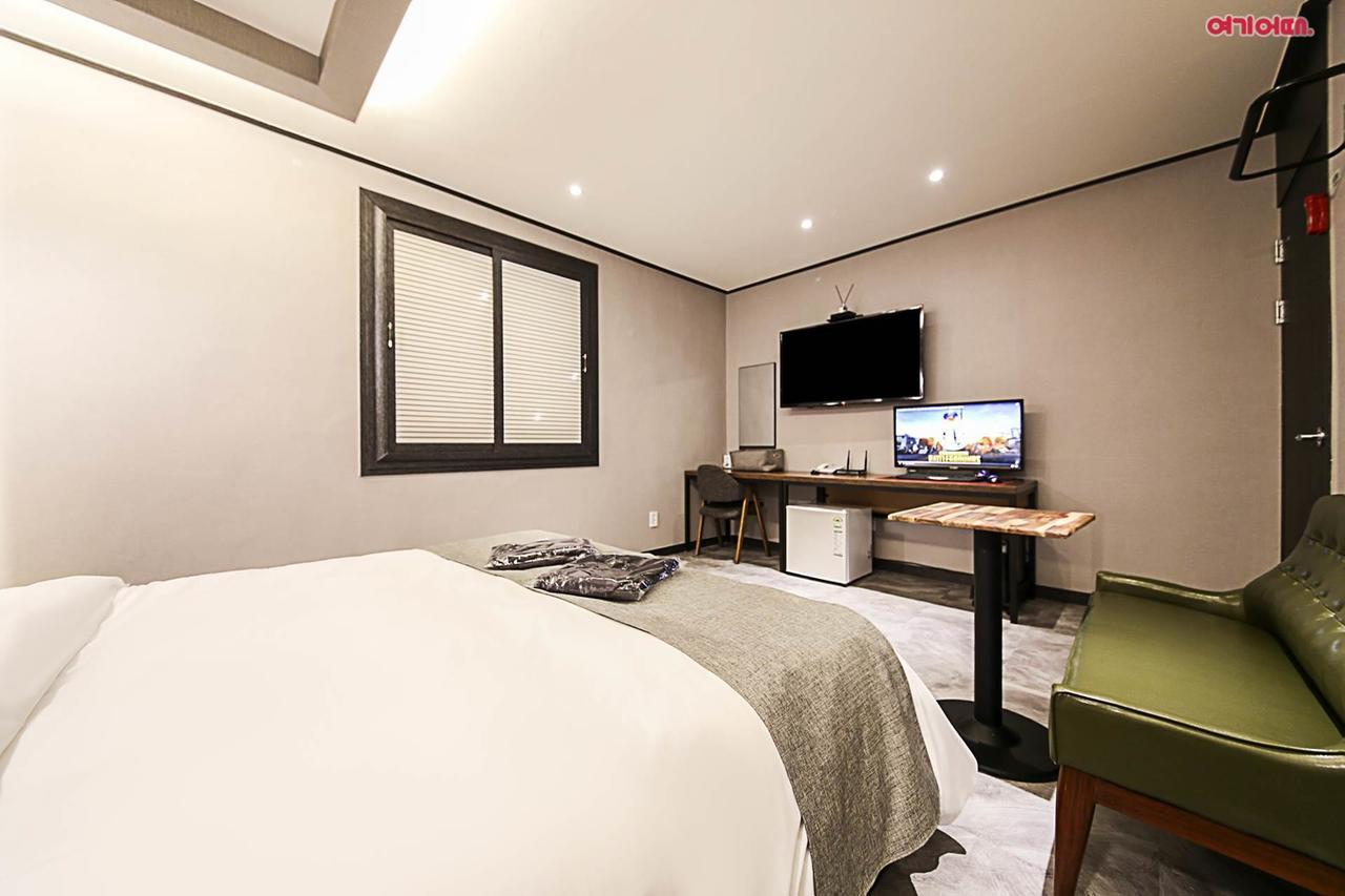 Hotel Parfe Cheonan Exterior photo