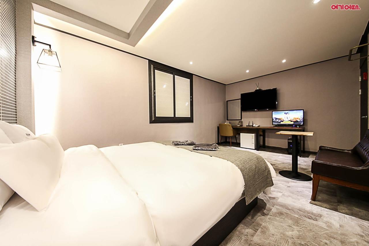 Hotel Parfe Cheonan Exterior photo